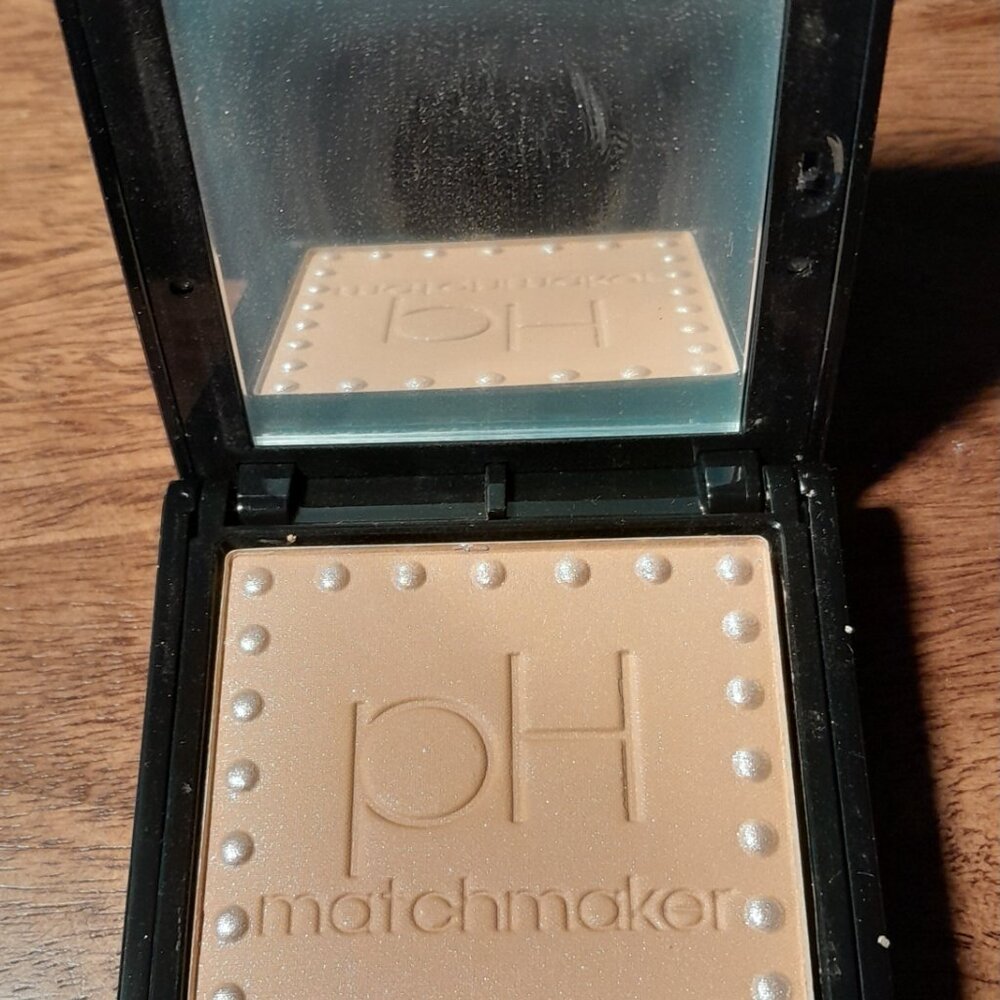 Physician's Formula Matchmaker pH Powdered Bronzer - Picture 4 of 7